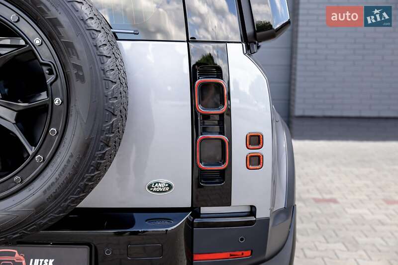 Позашляховик / Кросовер Land Rover Defender 2020 в Луцьку