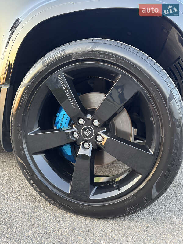 Позашляховик / Кросовер Land Rover Defender 2022 в Дніпрі