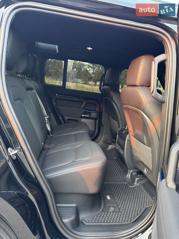 Позашляховик / Кросовер Land Rover Defender 2022 в Дніпрі