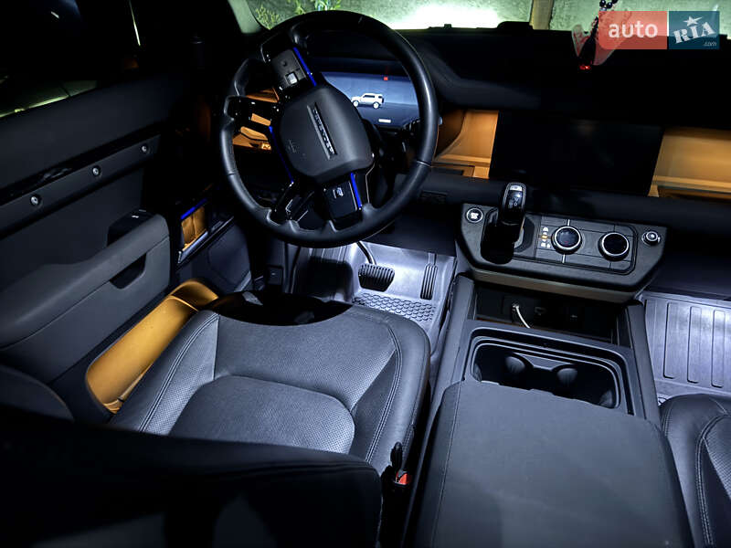 Позашляховик / Кросовер Land Rover Defender 2022 в Дніпрі