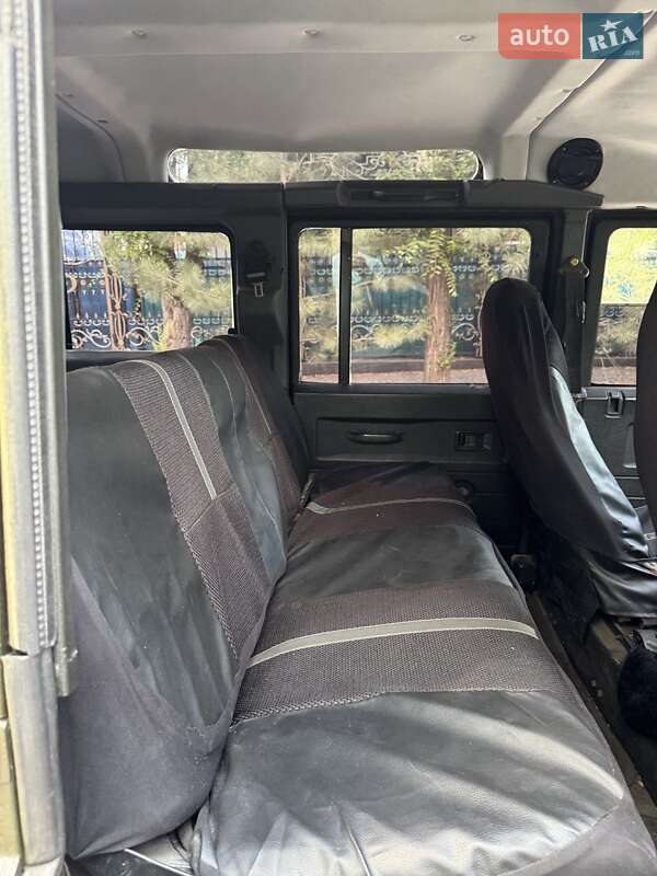 Внедорожник / Кроссовер Land Rover Defender 2006 в Запорожье