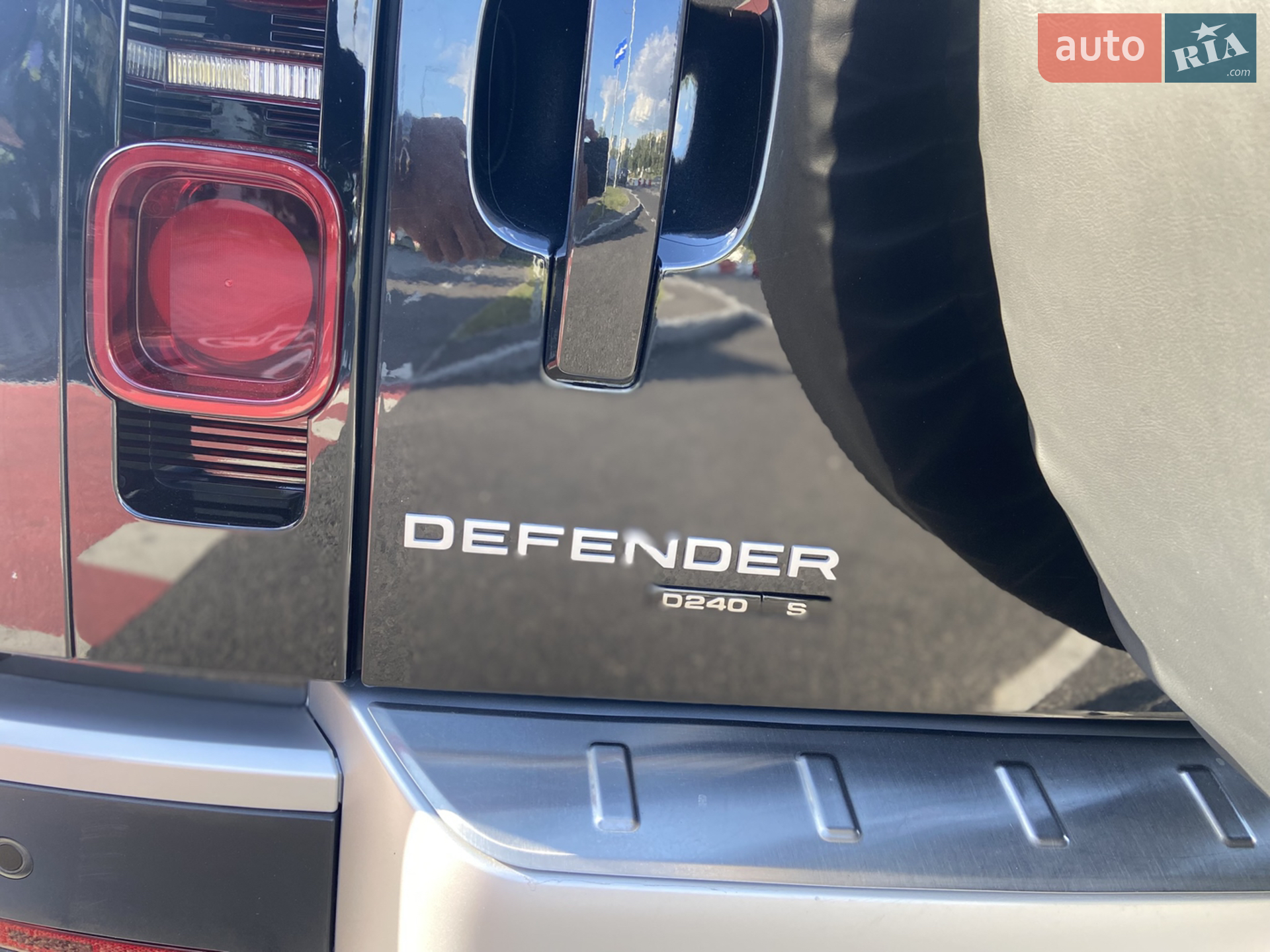 2020 Land Rover Defender - мініатюра 11
