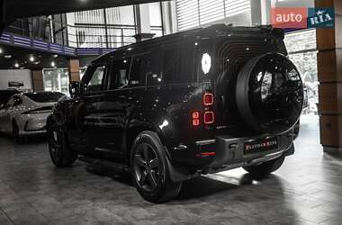 Внедорожник / Кроссовер Land Rover Defender 2022 в 