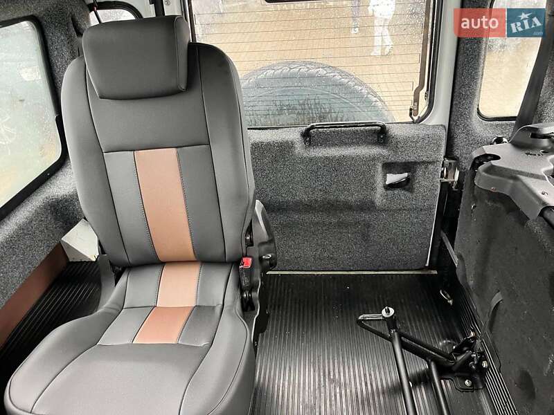 Внедорожник / Кроссовер Land Rover Defender 2013 в Львове фото 25 Внедорожник / Кроссовер Land Rover Defender 2013 в Львове