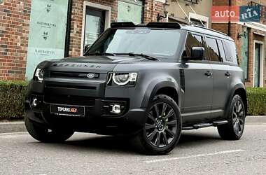 Внедорожник / Кроссовер Land Rover Defender 2022 в 