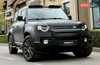 Внедорожник / Кроссовер Land Rover Defender 2022 в 