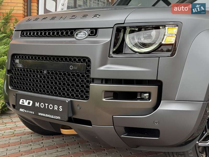 Внедорожник / Кроссовер Land Rover Defender 2025 в Киеве