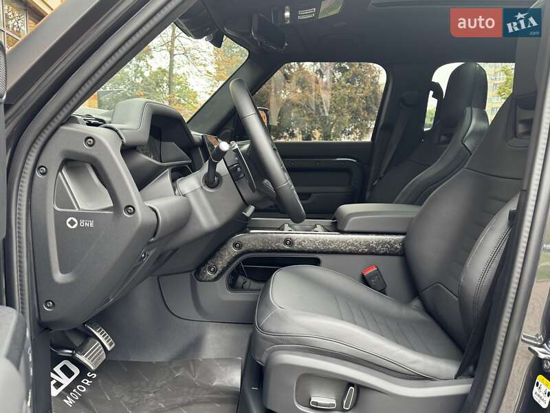 Внедорожник / Кроссовер Land Rover Defender 2025 в Киеве