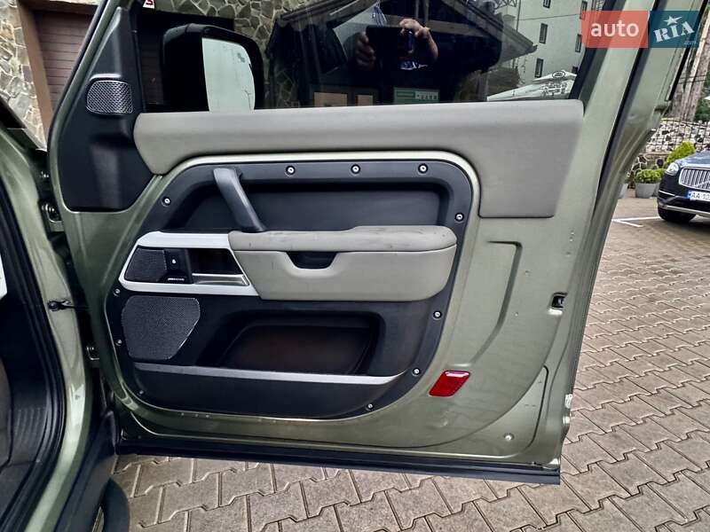 Внедорожник / Кроссовер Land Rover Defender 2023 в Броварах