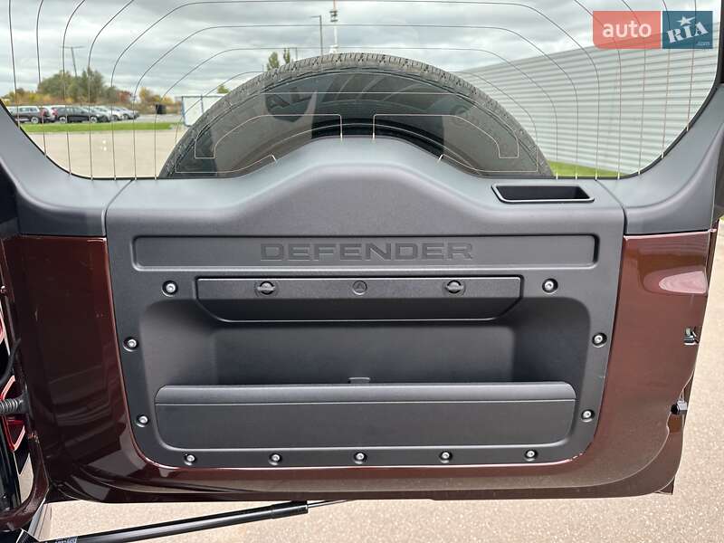 Позашляховик / Кросовер Land Rover Defender 2024 в Києві фото 38 Позашляховик / Кросовер Land Rover Defender 2024 в Києві