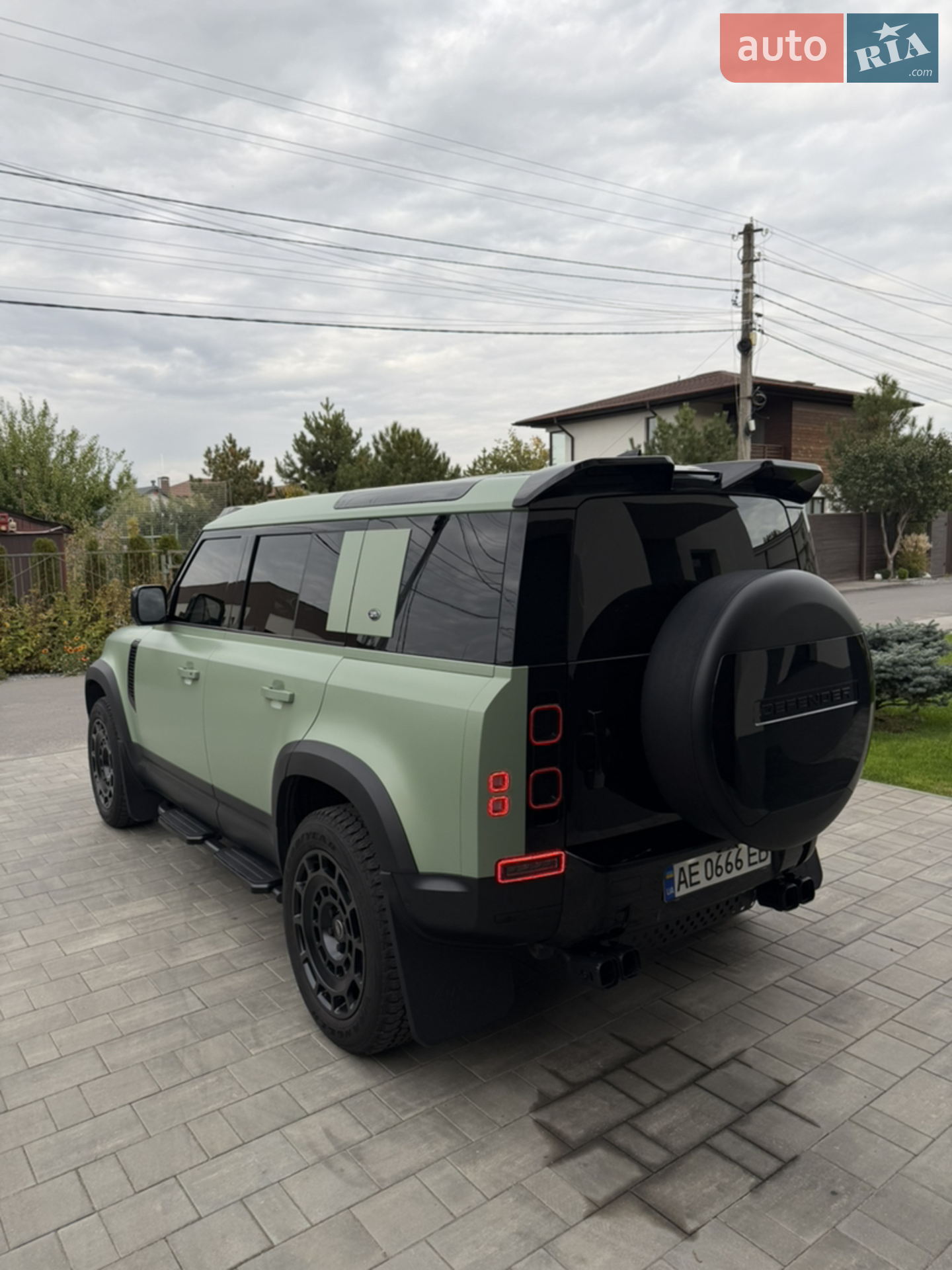 2023 Land Rover Defender - мініатюра 7