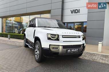 Внедорожник / Кроссовер Land Rover Defender 2023 в 