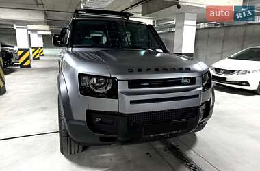 Позашляховик / Кросовер Land Rover Defender 2022 в  фото 21 Позашляховик / Кросовер Land Rover Defender 2022 в