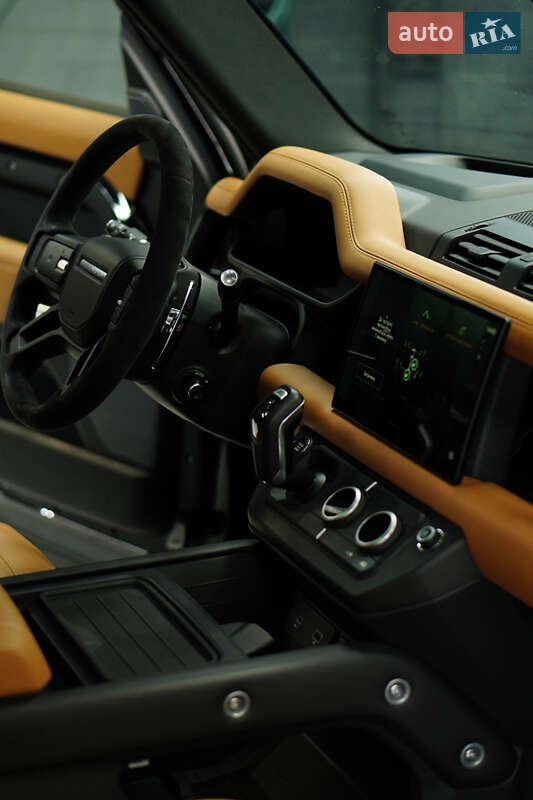 Внедорожник / Кроссовер Land Rover Defender 2022 в Киеве фото 35 Внедорожник / Кроссовер Land Rover Defender 2022 в Киеве