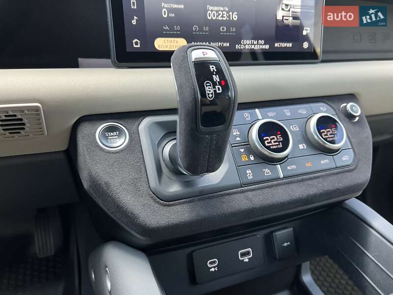 Внедорожник / Кроссовер Land Rover Defender 2021 в Киеве