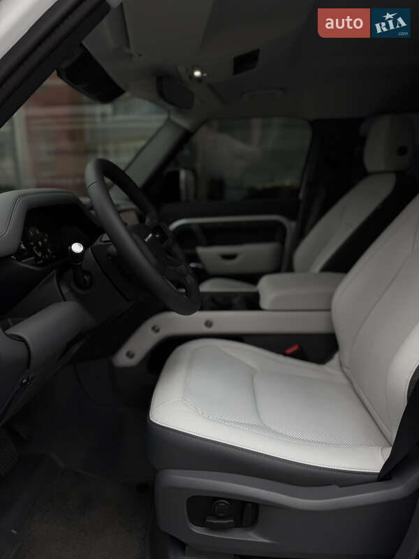 Внедорожник / Кроссовер Land Rover Defender 2024 в Харькове