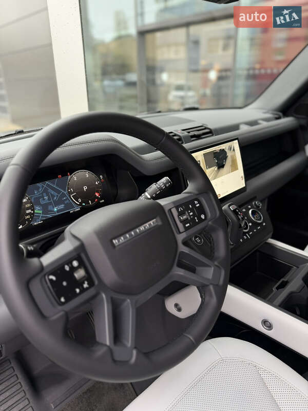 Внедорожник / Кроссовер Land Rover Defender 2024 в Харькове