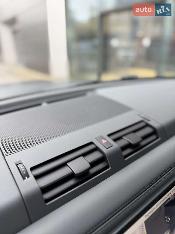 Внедорожник / Кроссовер Land Rover Defender 2024 в Харькове