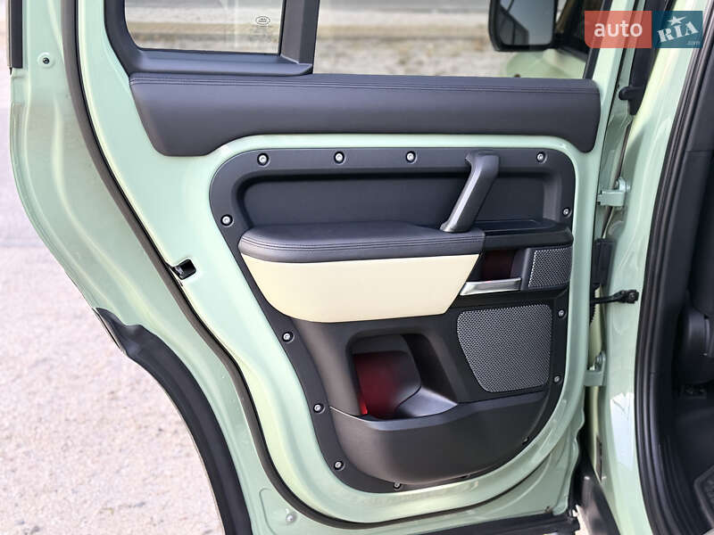 Внедорожник / Кроссовер Land Rover Defender 2023 в Днепре