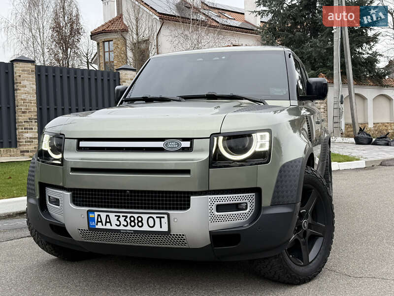 Land Rover Defender 2020
