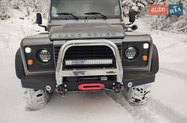 Позашляховик / Кросовер Land Rover Defender 2008 в Тячеві