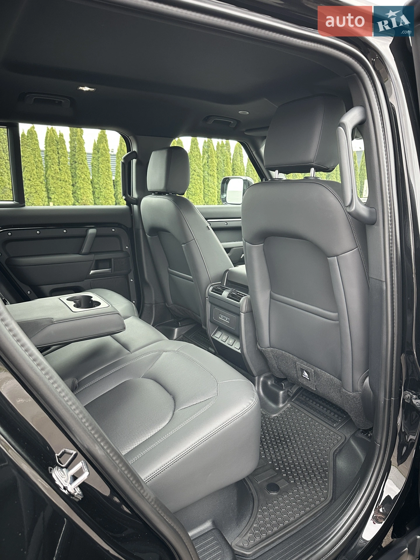 2024 Land Rover Defender - мініатюра 25
