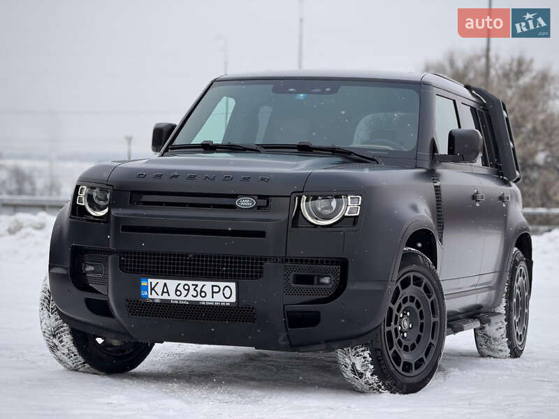 Land Rover Defender 2025