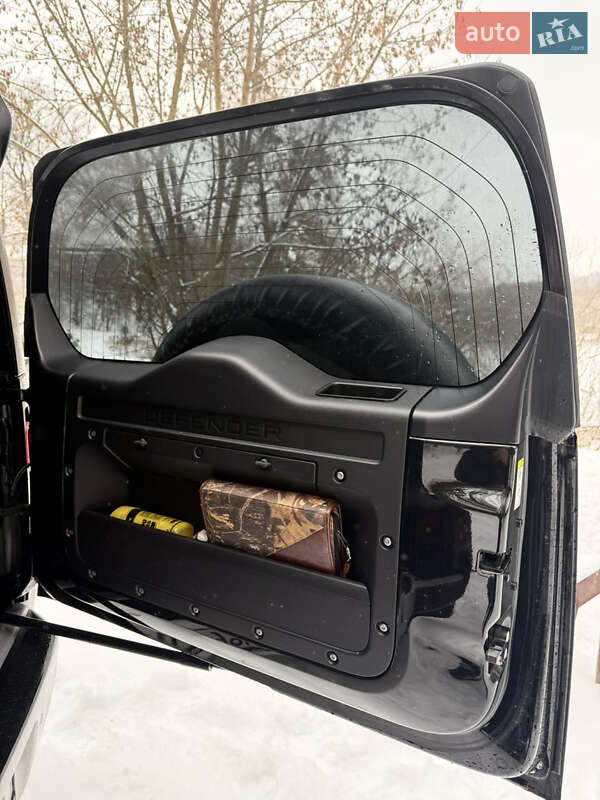 Внедорожник / Кроссовер Land Rover Defender 2021 в Киеве