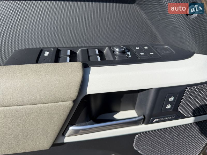 Позашляховик / Кросовер Land Rover Defender 2021 в Києві