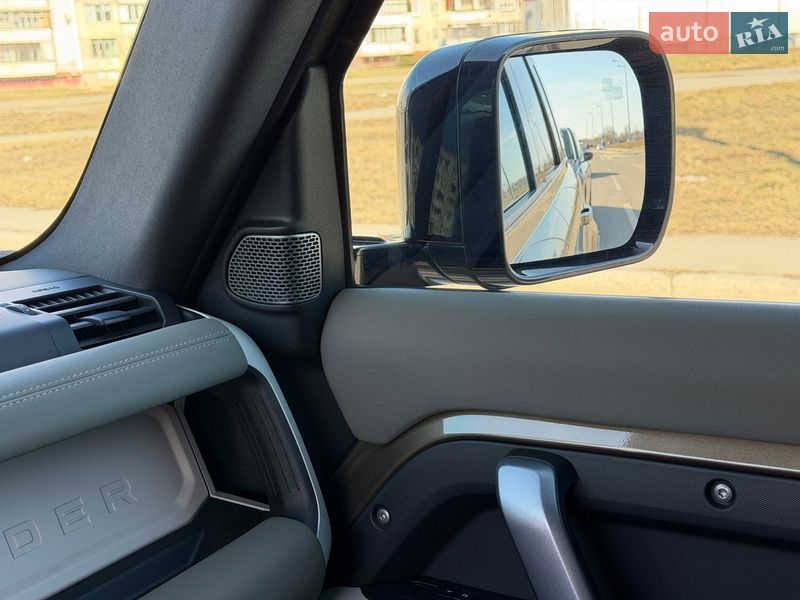 Позашляховик / Кросовер Land Rover Defender 2021 в Києві