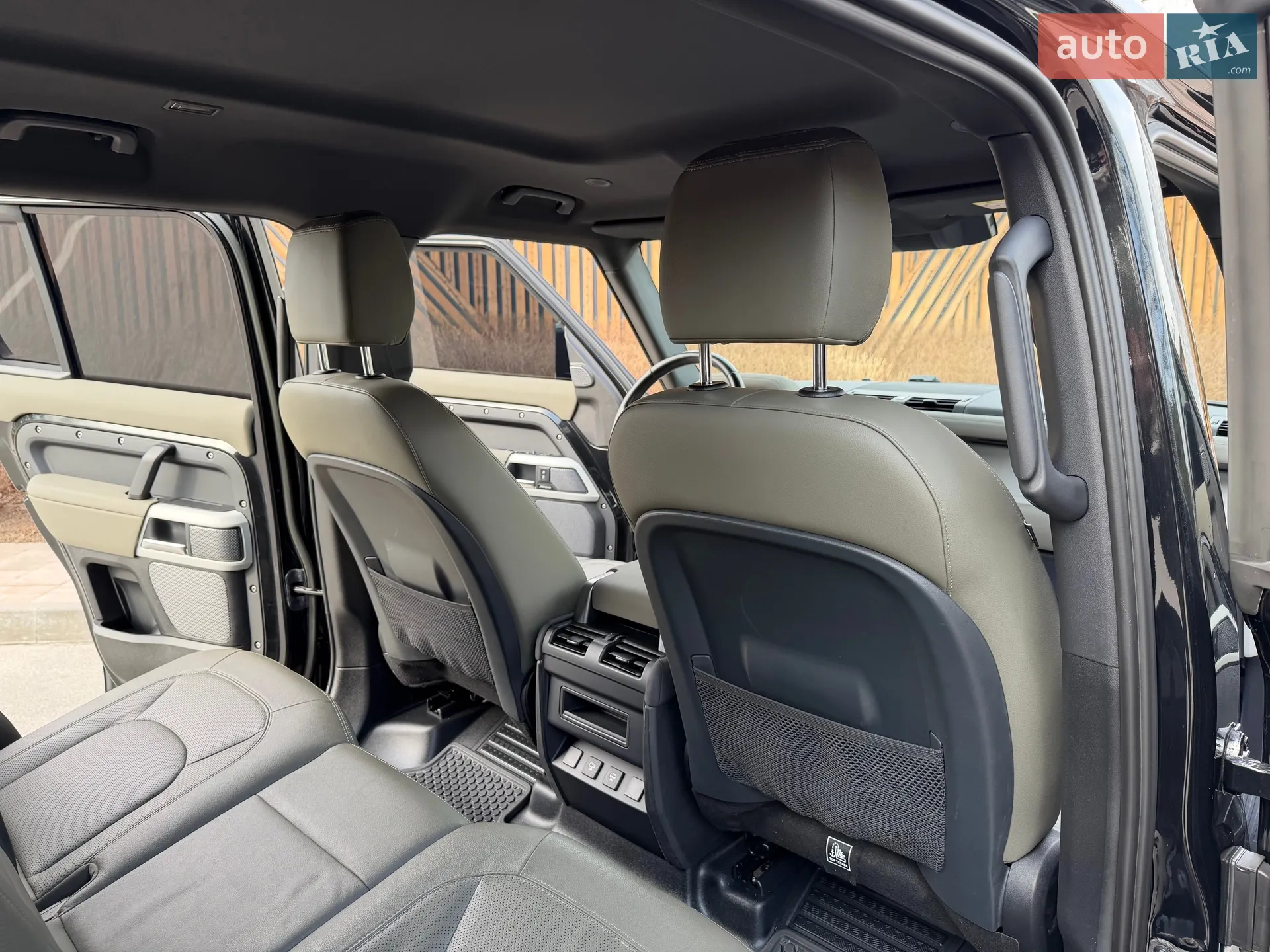 2022 Land Rover Defender - мініатюра 109