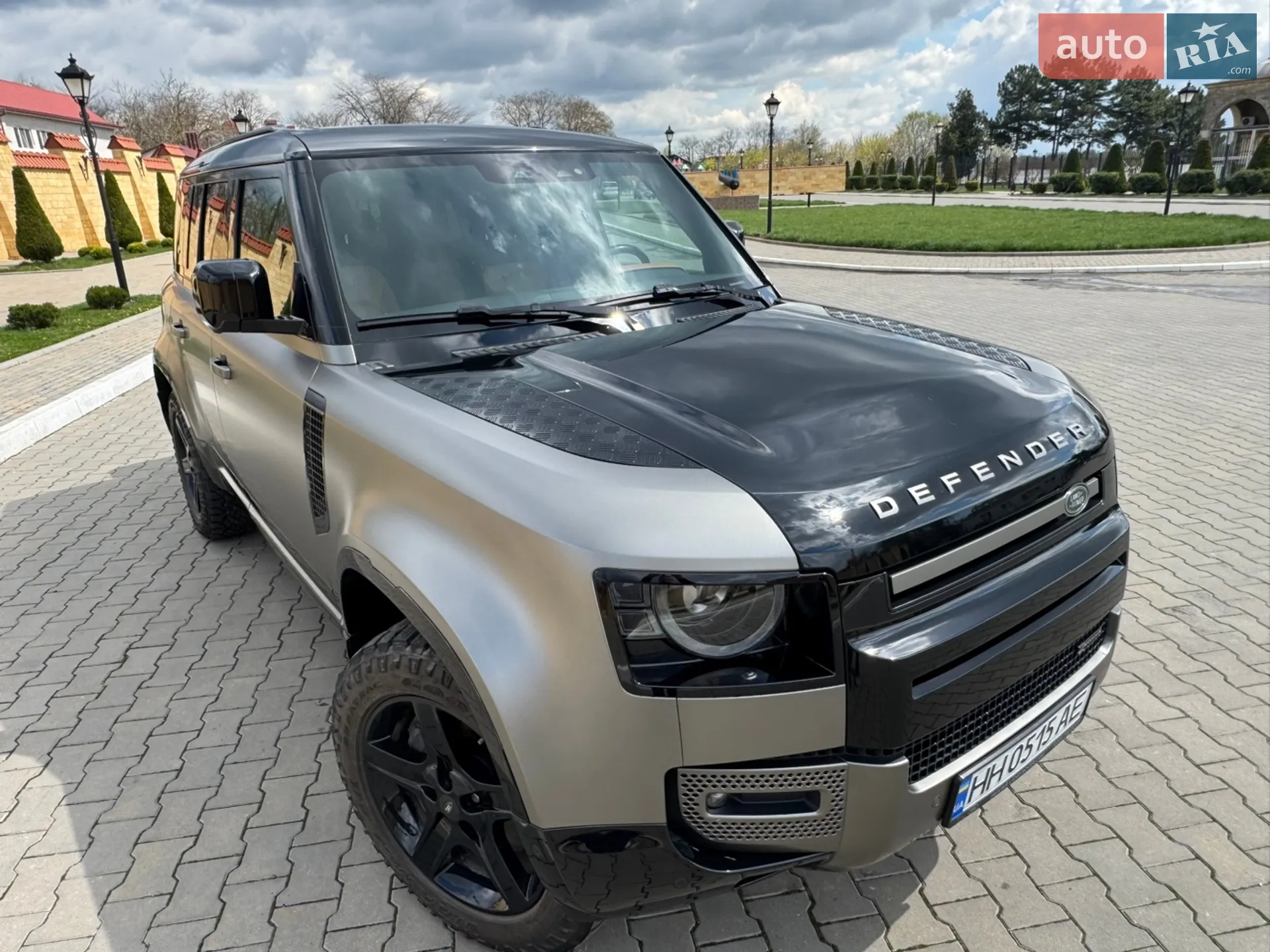 2022 Land Rover Defender - мініатюра 2