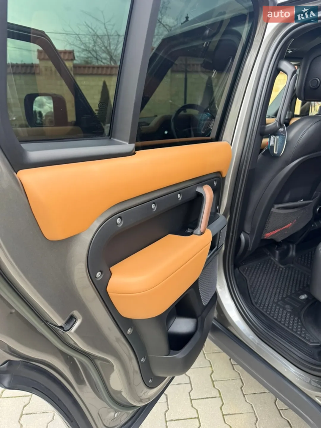 2022 Land Rover Defender - мініатюра 20
