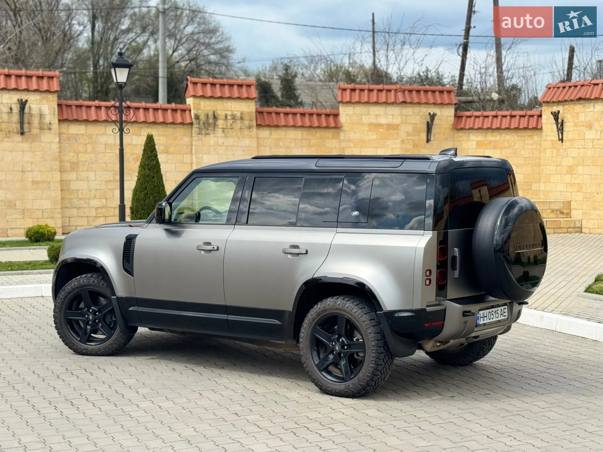 2022 Land Rover Defender - мініатюра 12