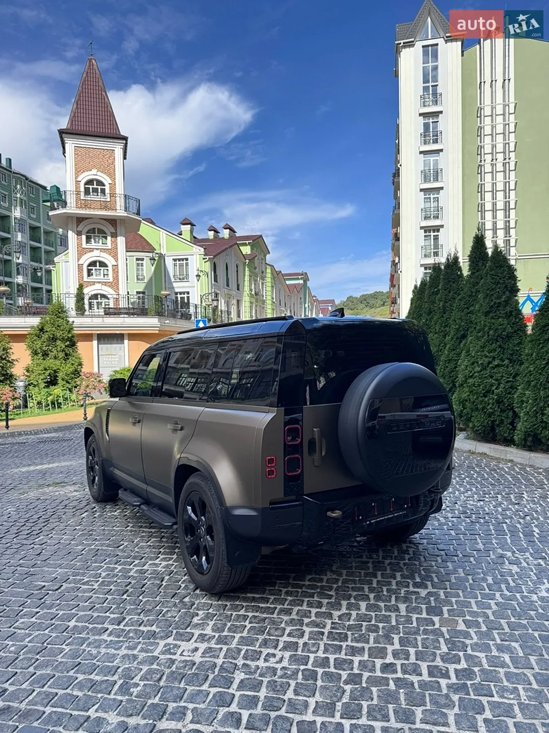2023 Land Rover Defender - мініатюра 12