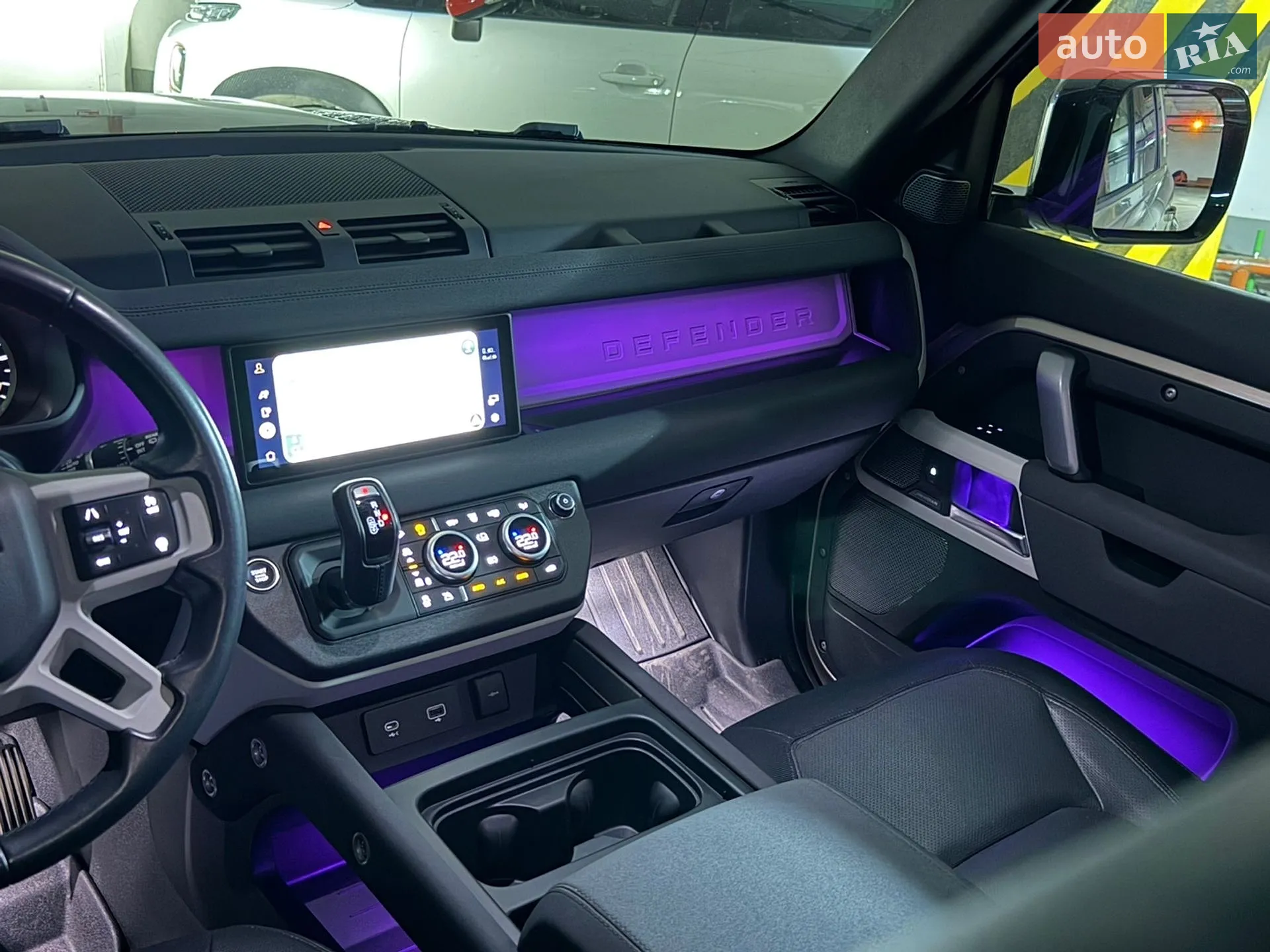 2022 Land Rover Defender - мініатюра 2