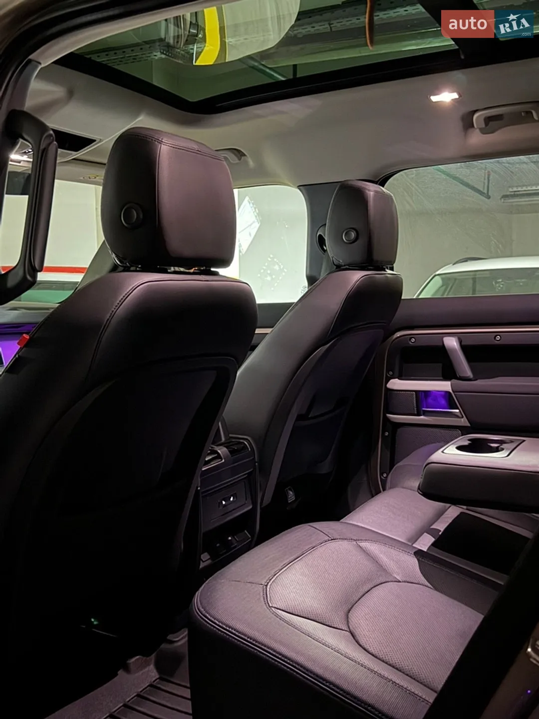 2022 Land Rover Defender - мініатюра 5