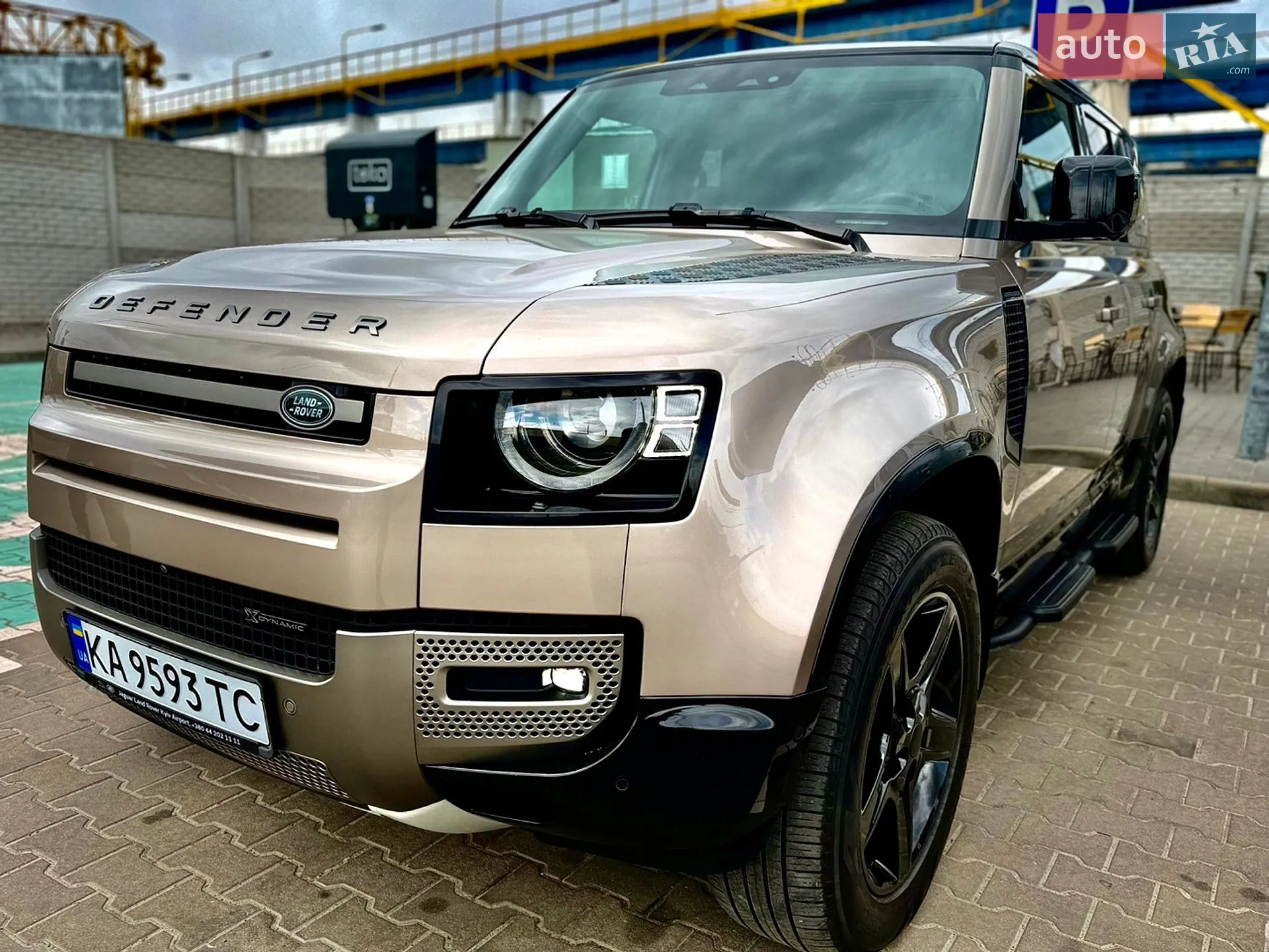 2022 Land Rover Defender - мініатюра 9