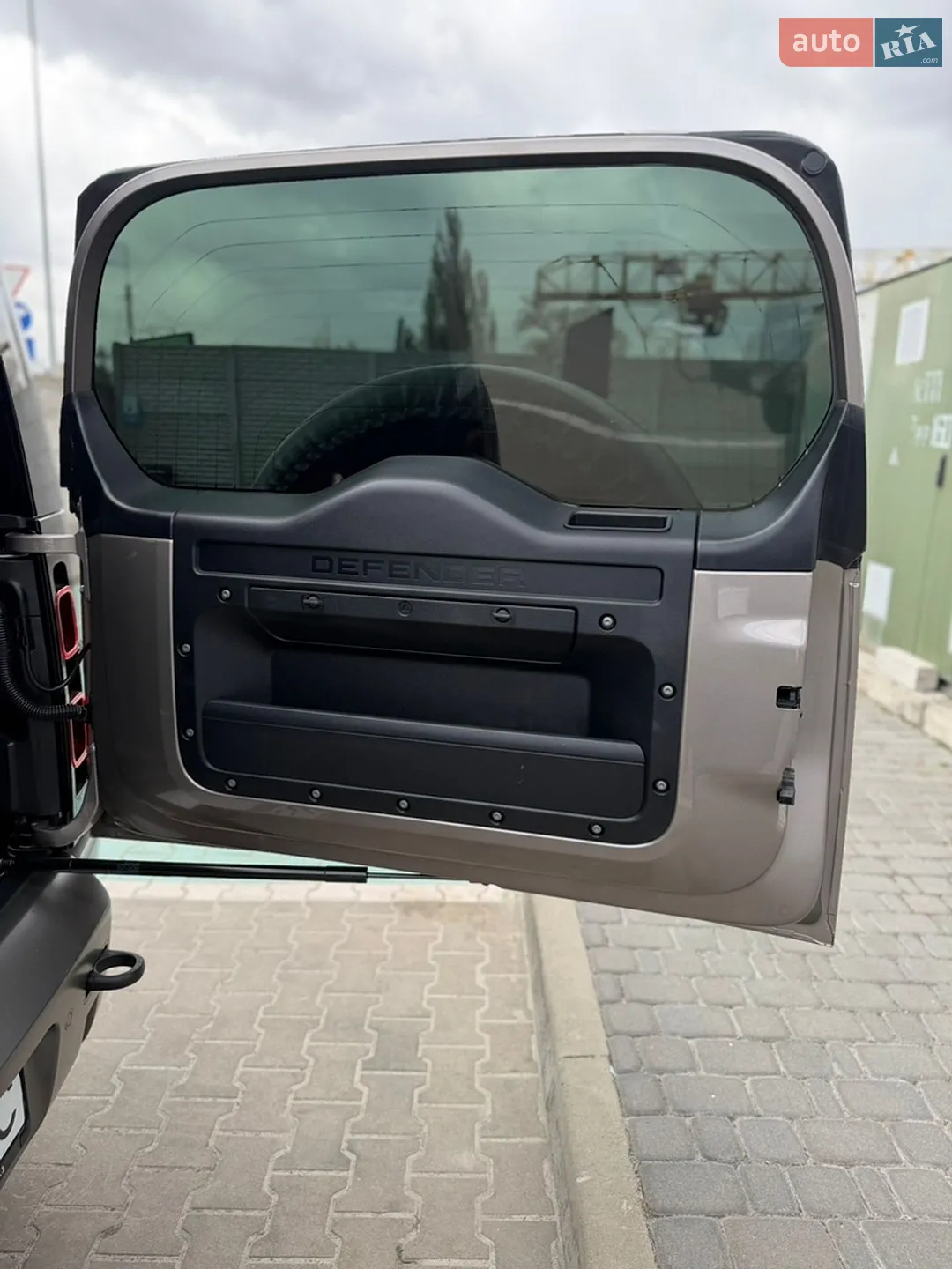 2022 Land Rover Defender - мініатюра 18