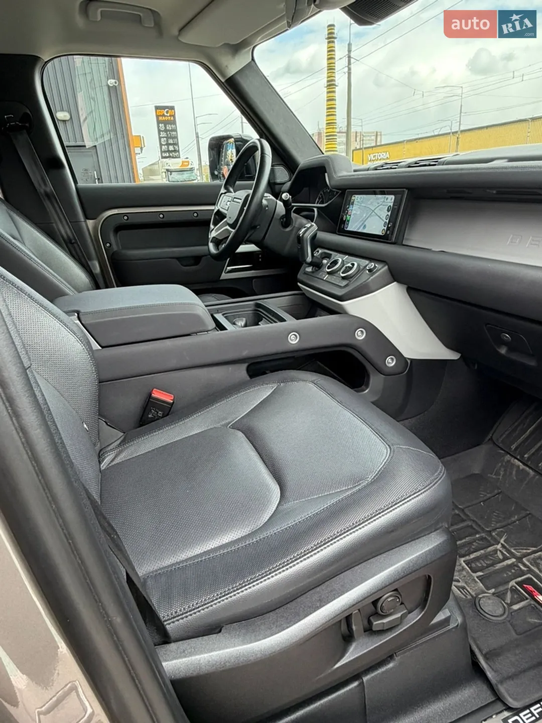 2022 Land Rover Defender - мініатюра 27