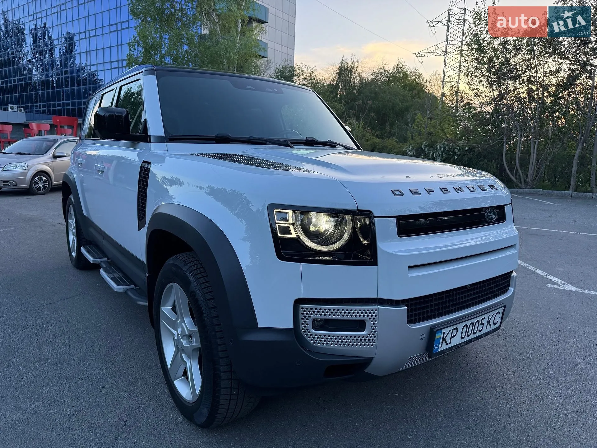 2021 Land Rover Defender - мініатюра 6