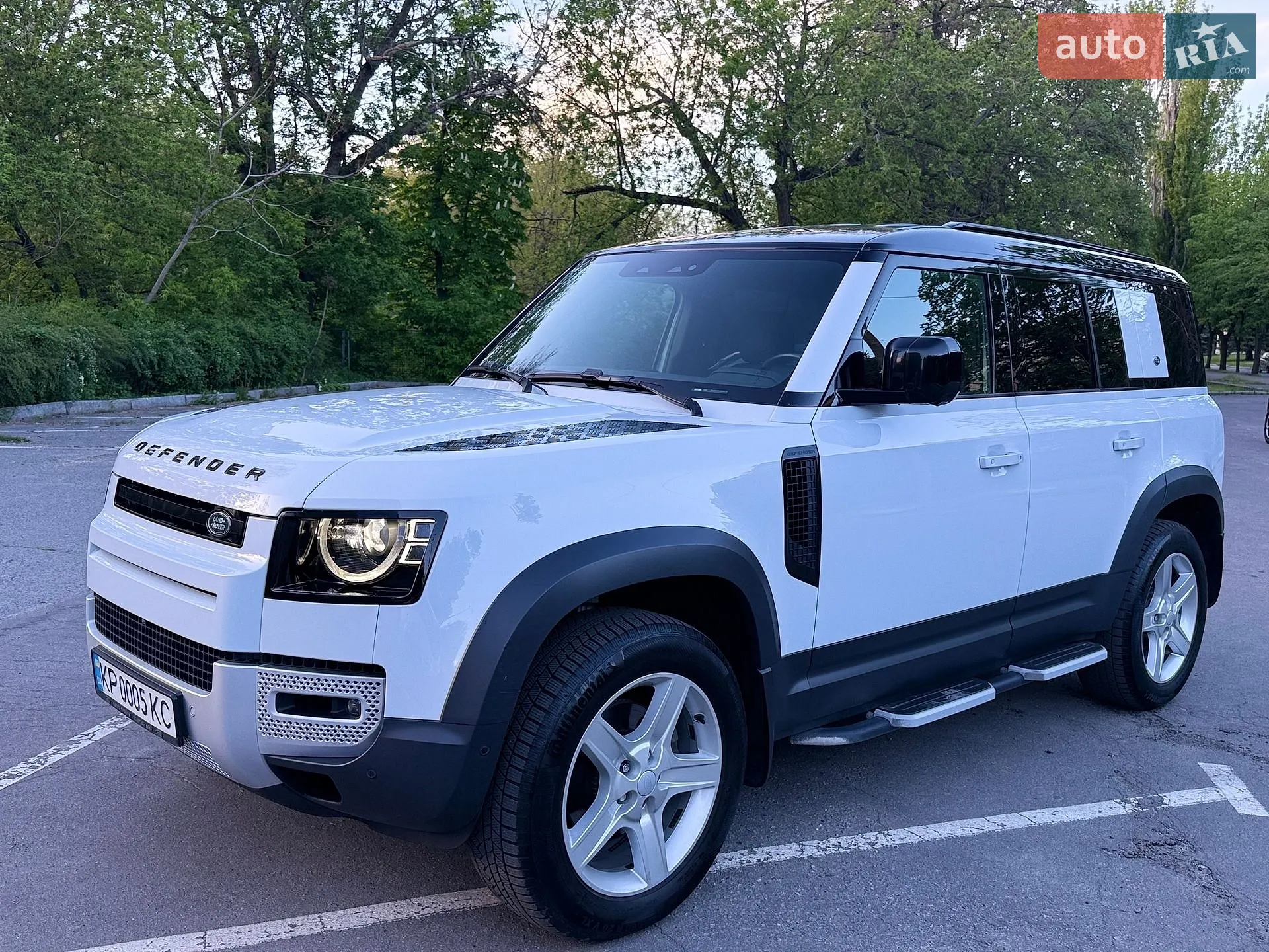 2021 Land Rover Defender - мініатюра 8
