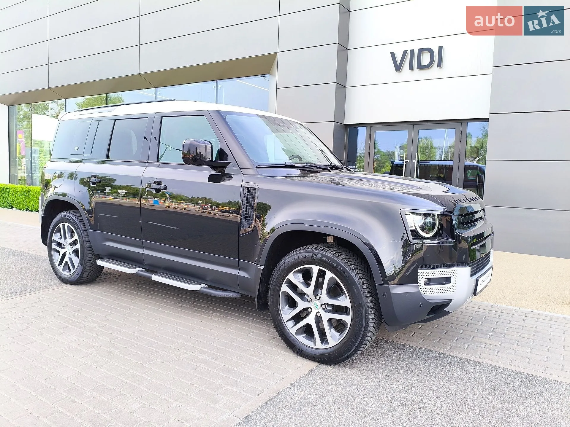 2021 Land Rover Defender - мініатюра 26
