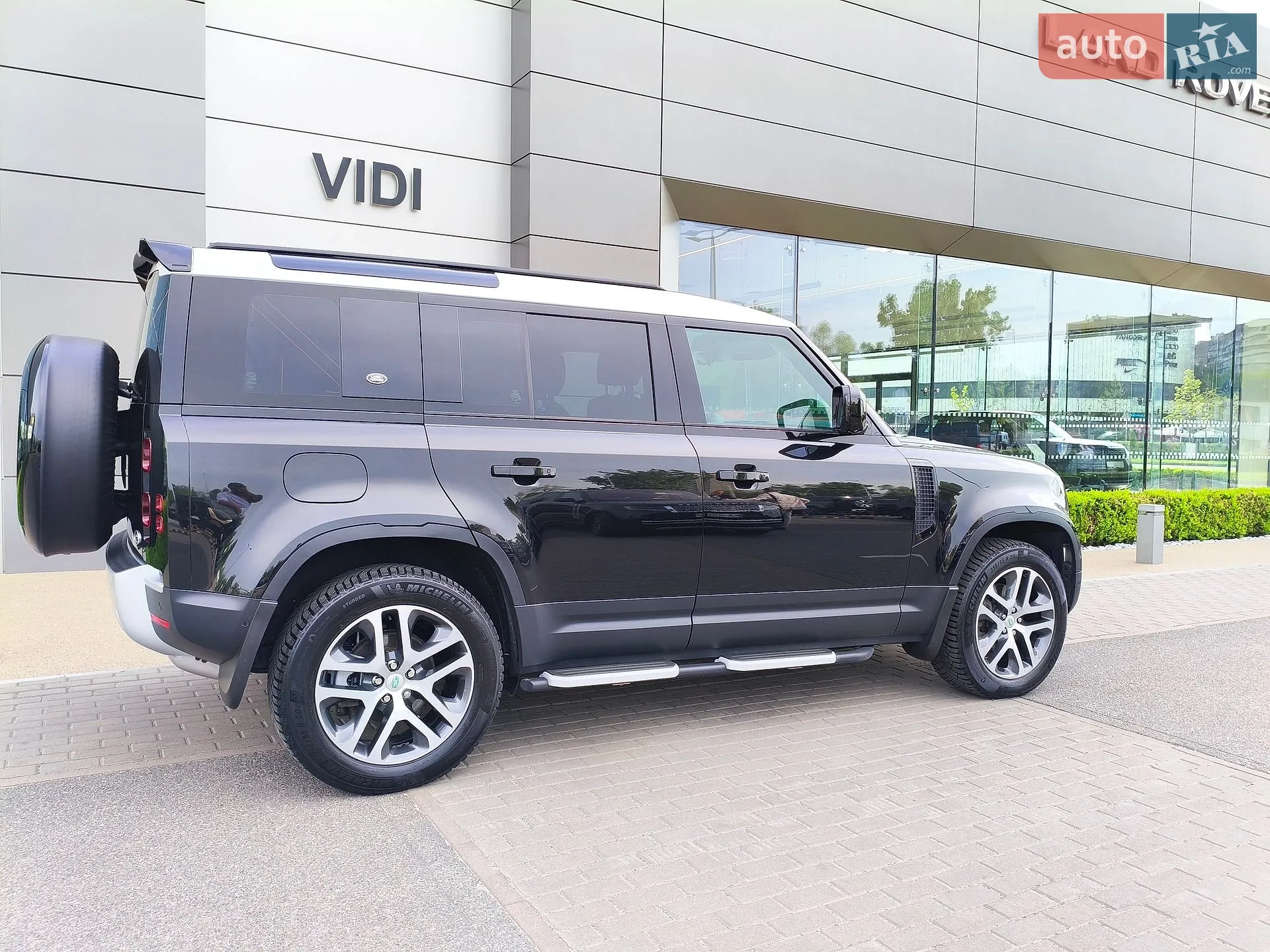 2021 Land Rover Defender - мініатюра 31