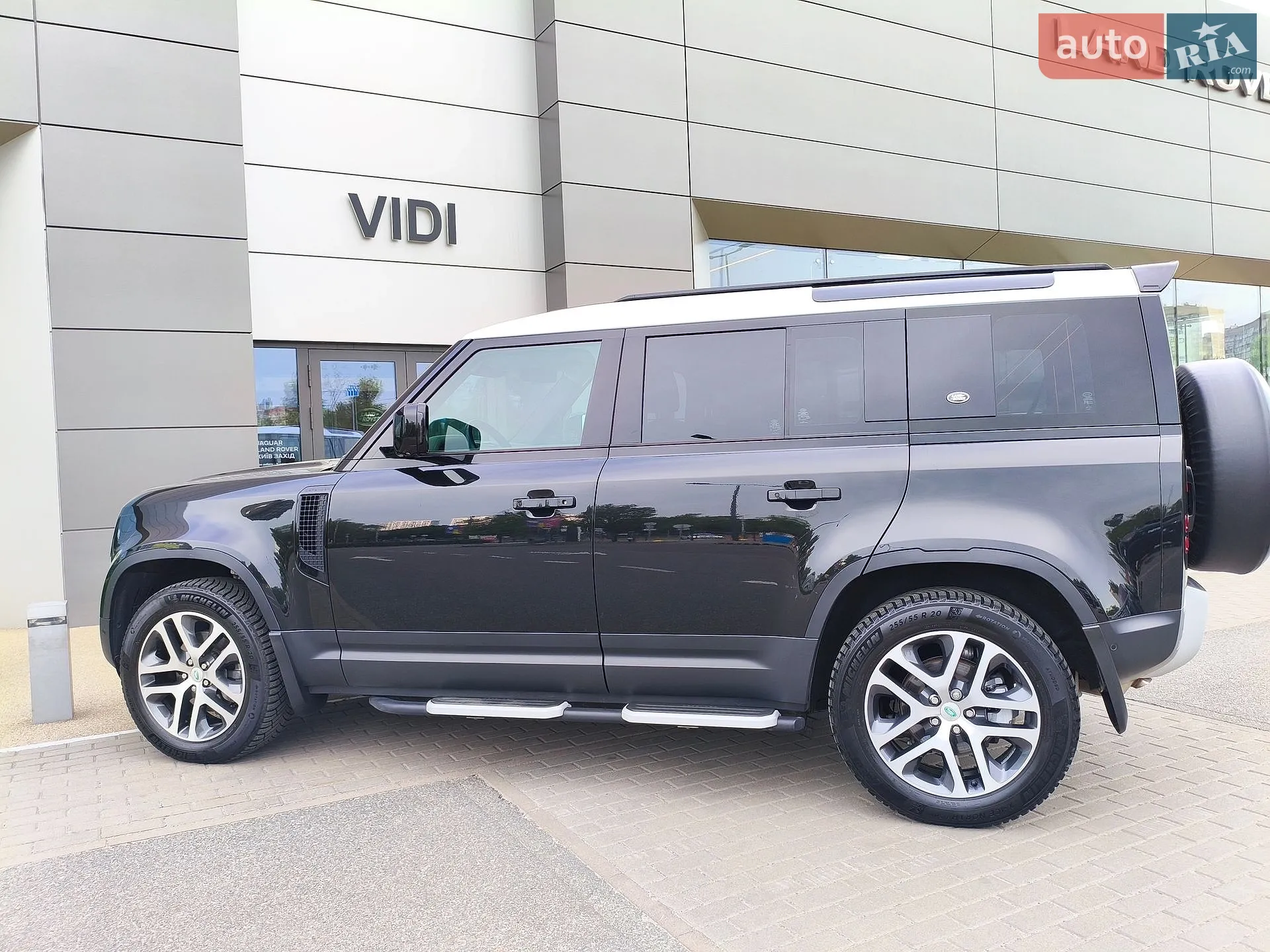 2021 Land Rover Defender - мініатюра 38