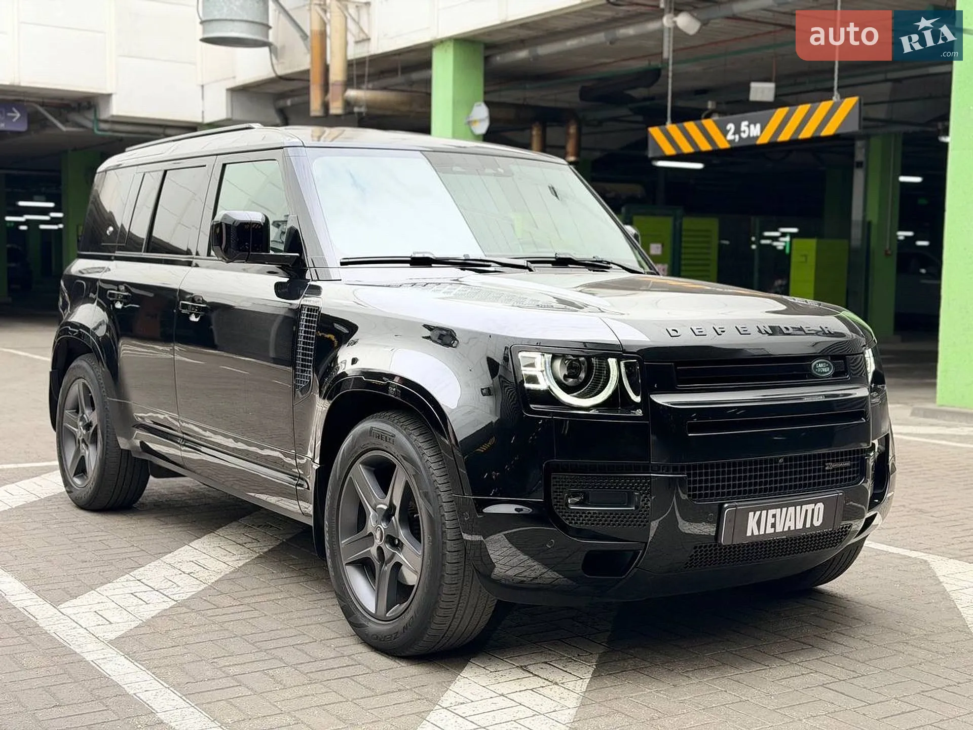 2023 Land Rover Defender - мініатюра 8