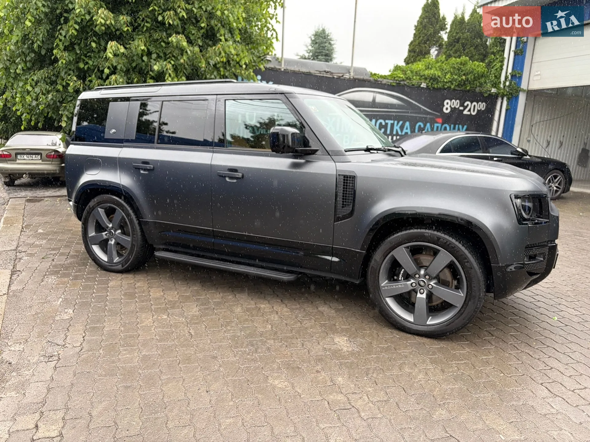 2024 Land Rover Defender - мініатюра 8