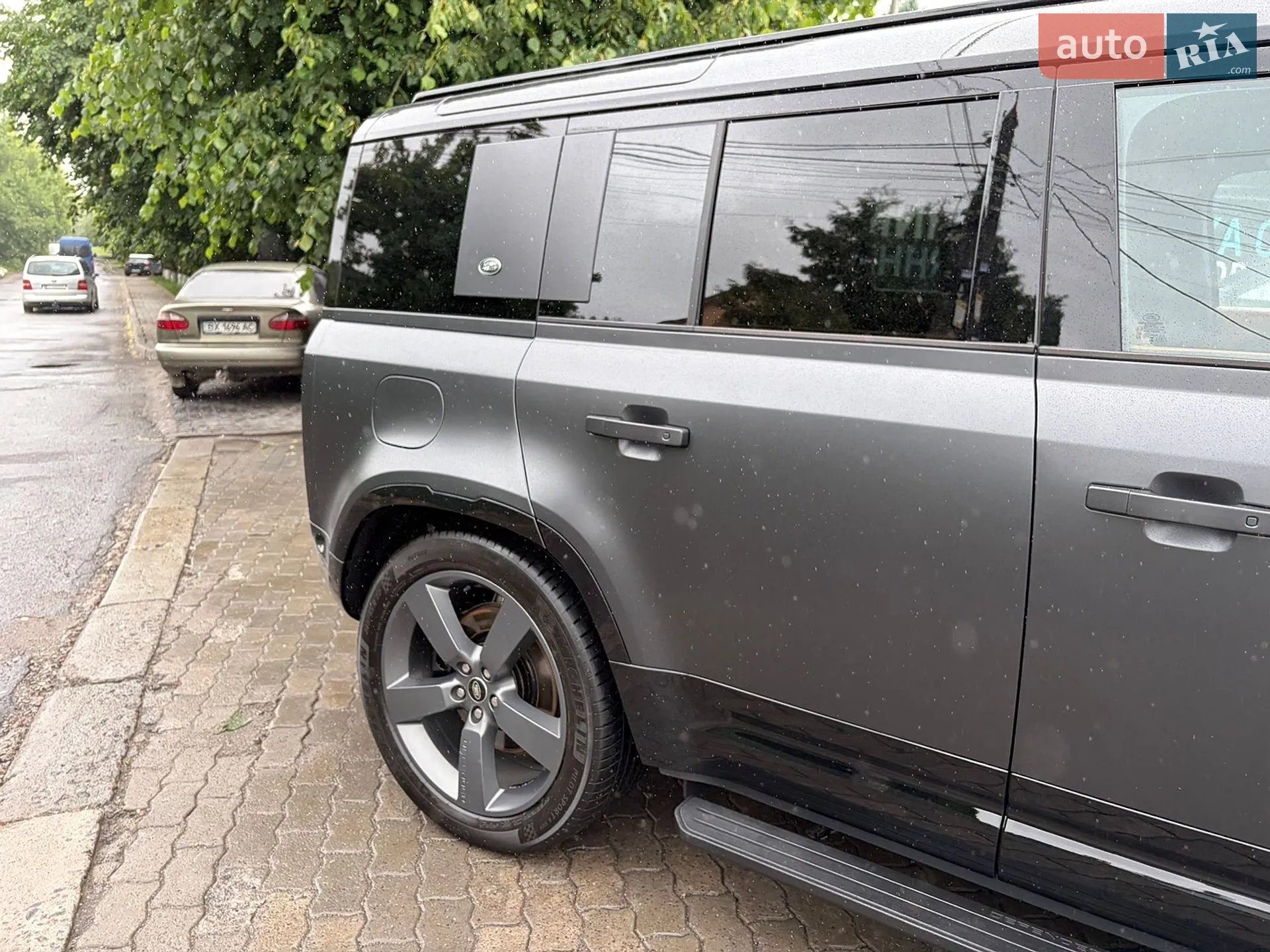 2024 Land Rover Defender - мініатюра 10