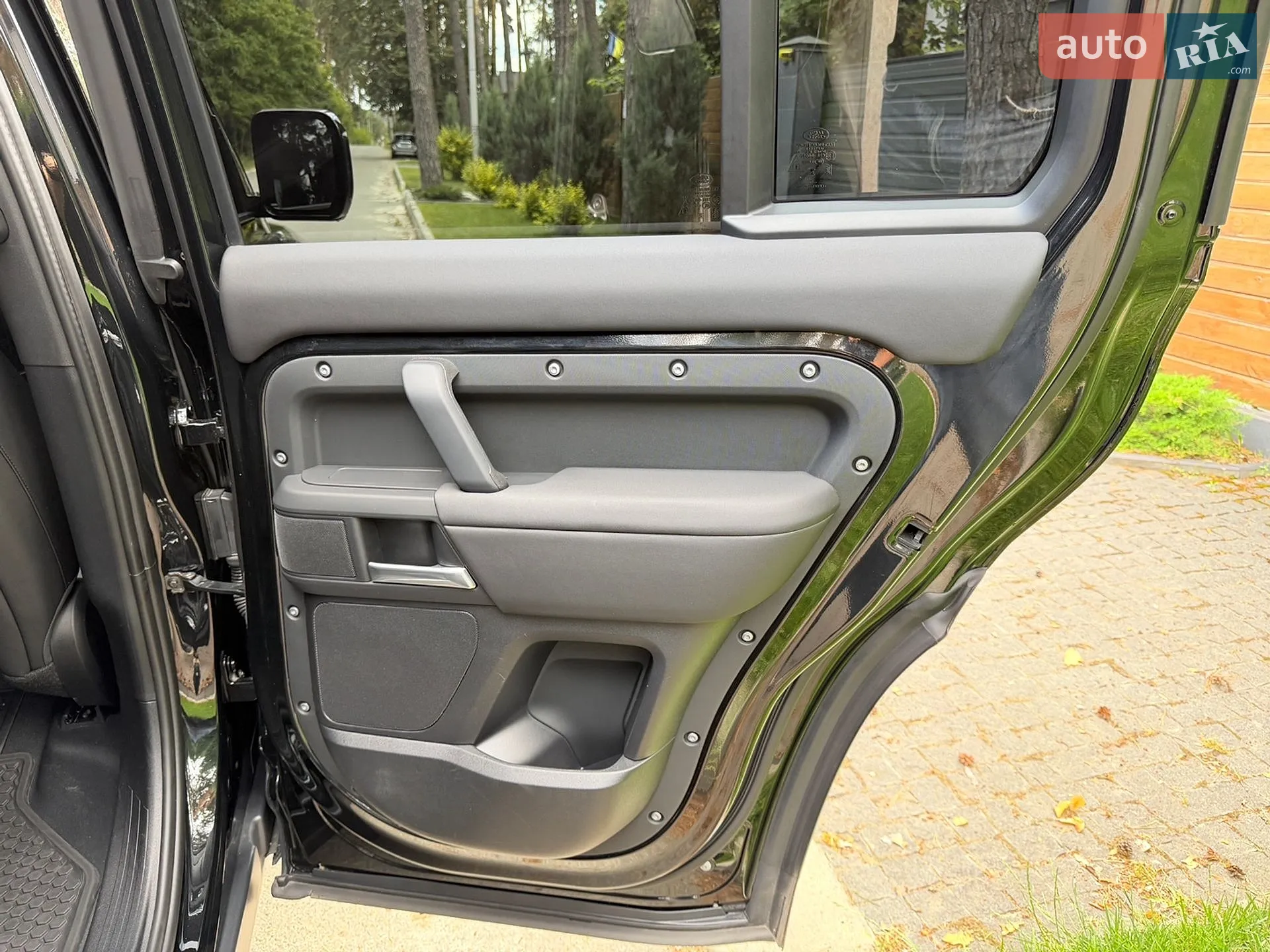 2024 Land Rover Defender - мініатюра 92