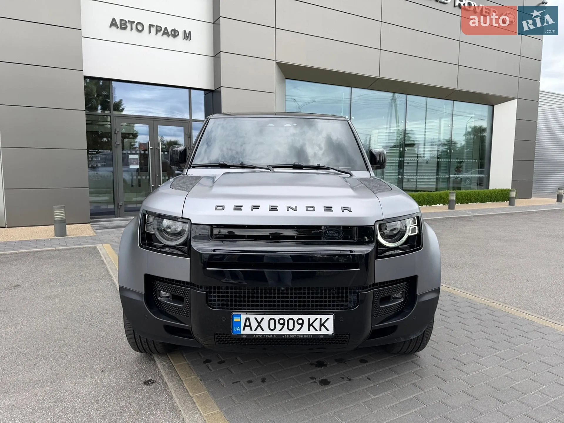 2023 Land Rover Defender - мініатюра 2